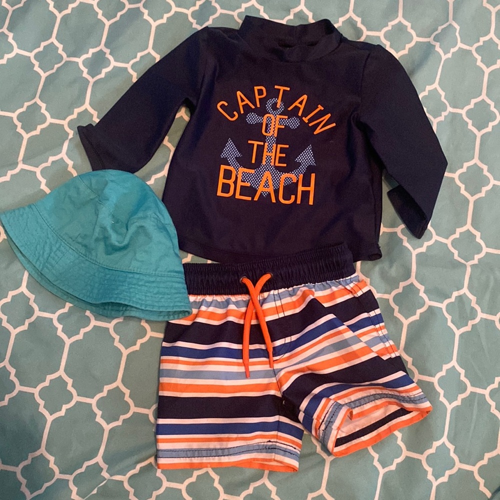 Kids trunks and beach shirt & hat
